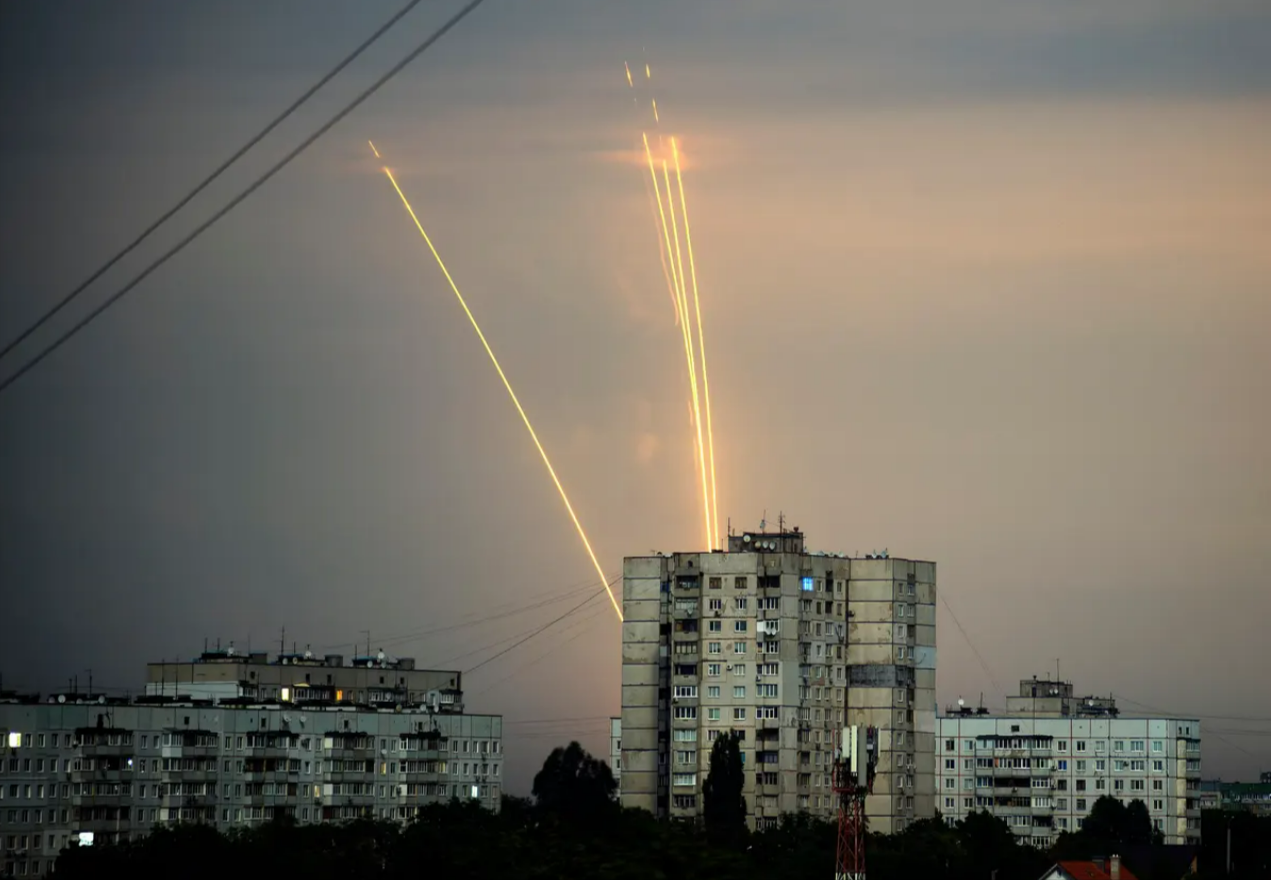 EILMELDUNG - Zweites Land greift Israel an! Lage droht außer Kontrolle zu geraten!